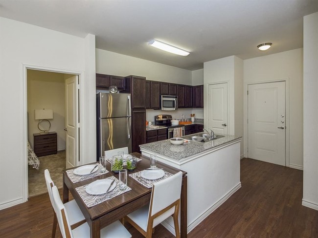 Balcones Lofts
