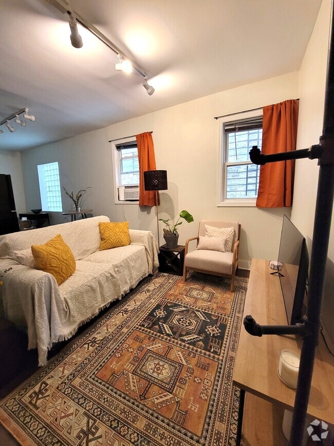 Building Photo - 4335 S Saint Lawrence Ave Unit 1 Rental