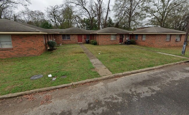 Building Photo - Birmingham - West End Unit 908