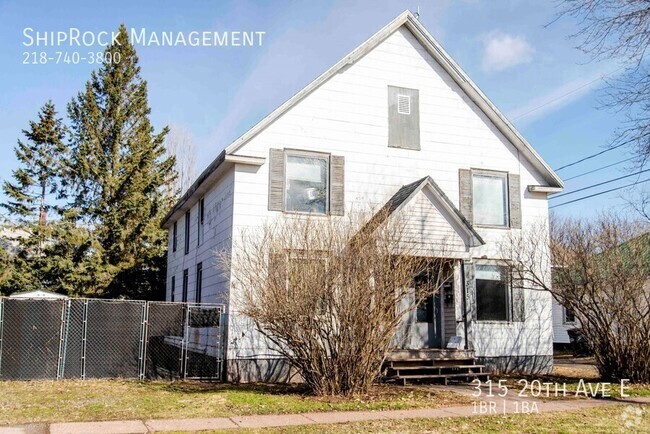 Building Photo - 315 20th Ave E Rental