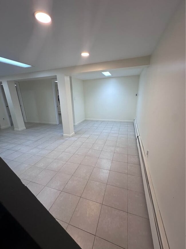 Photo - 100 Meade Ave