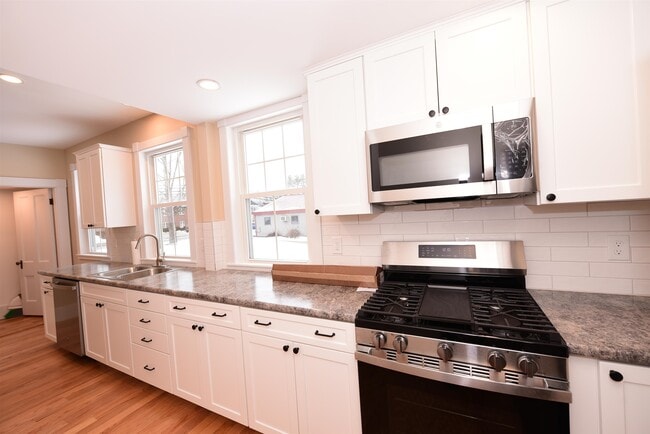 Photo - 2535 White Mountain Hwy