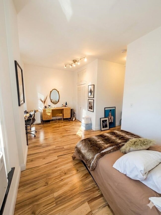 Photo - 316 27th St Unit 3