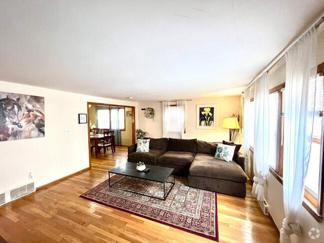 Building Photo - 67-69-69 Brookline St Unit ID1058487P Rental