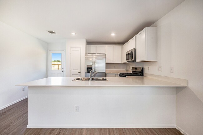 Photo - 1118 Millers Pass Dr