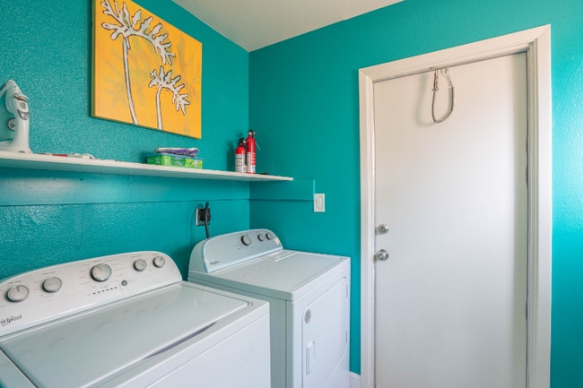 Photo - 2035 E Cornell Dr
