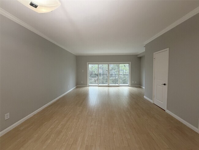 Photo - 1801 Stoney Brook Dr Unit 106