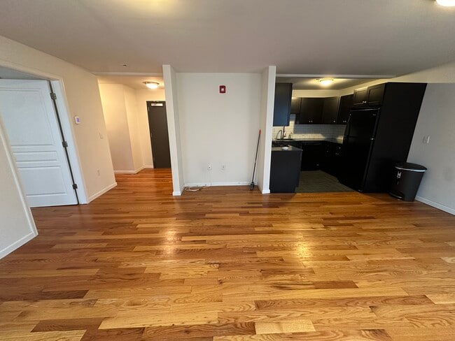 300 South Ave Unit 2