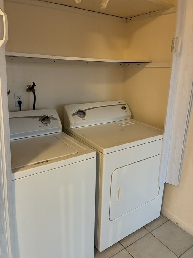 Photo - 4075 Eggers Dr