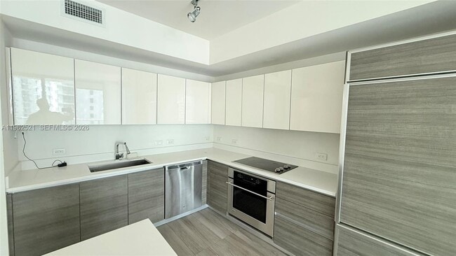 Photo - 1100 S Miami Ave Unit 1710