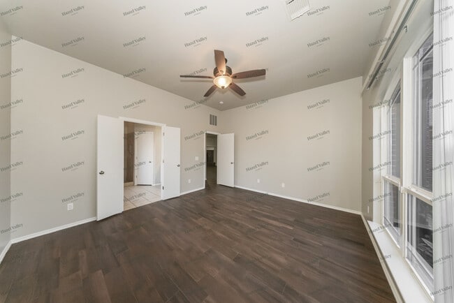 Photo - 3610 Kindle Ln