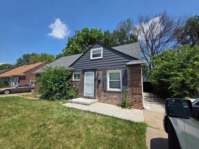 20107 Moross Rd
