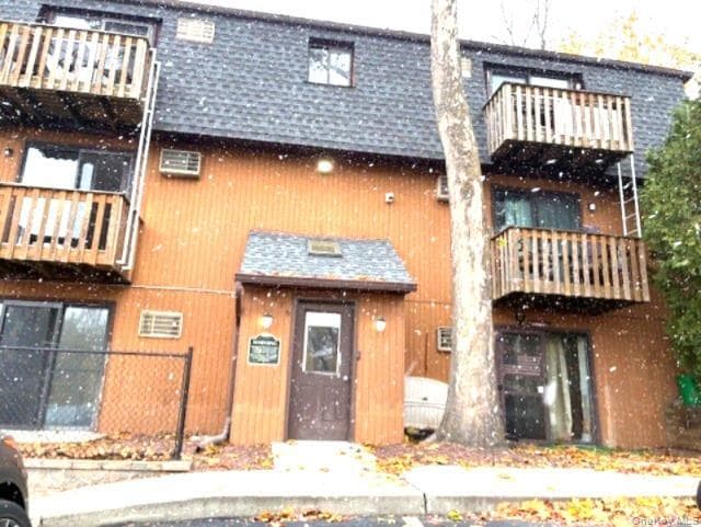 Building Photo - 296 High Ave Unit 2M