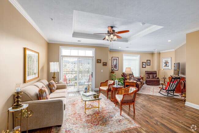 2BR, 2BA - 1,725SF - Living Room