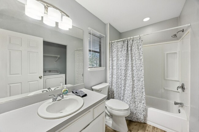 Photo - 2441 1st Ave