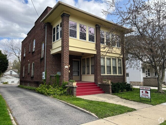 Building Photo - 726 North Seventh Street Unit 726 Rental