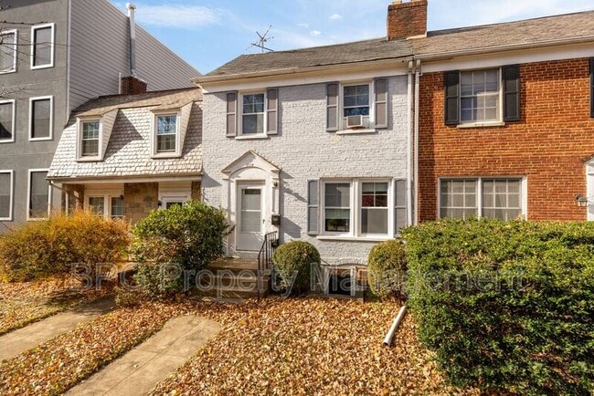 Photo - 1710 37th St NW Unidad #2