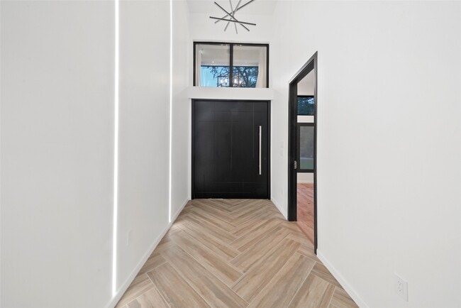 Photo - 2438 Carriage Lamp Ln