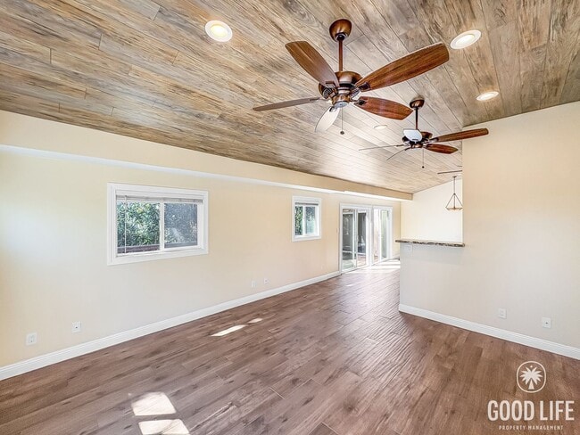 Photo - Newly remodeled 4bed/2bath home w/upgrades!