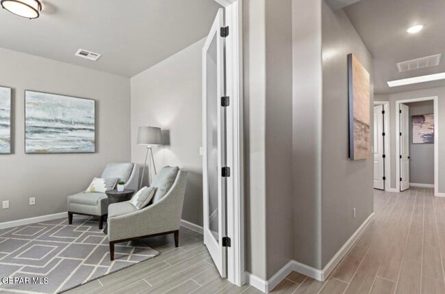 Photo - 257 Adamtowne Dr