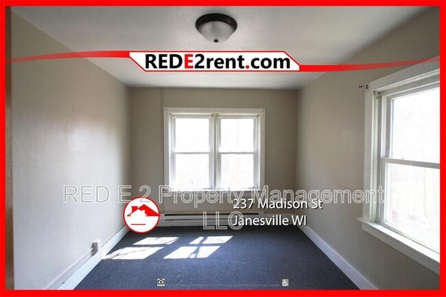 Photo - 237 Madison St