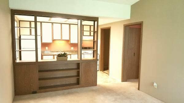 Bookshelf with extra storage space - Meadowood