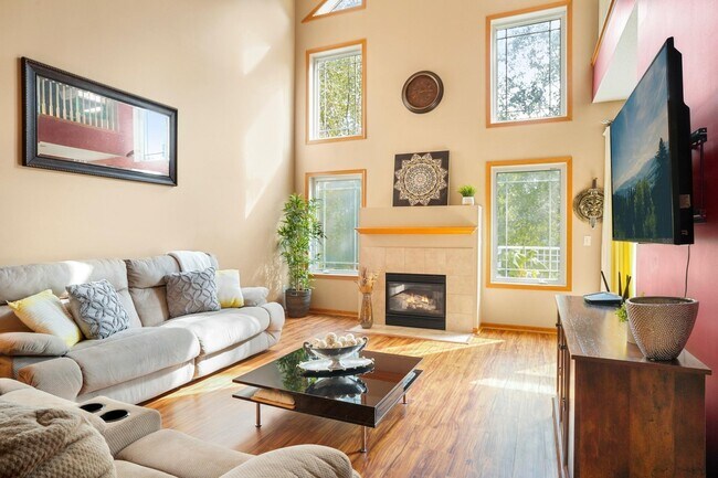 Photo - 6838 Folkestone Rd