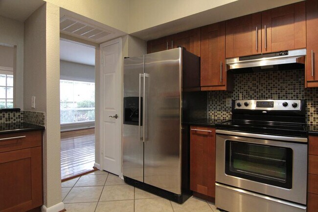 Photo - 1300 Augusta Dr Unit 32
