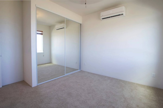 Photo - 148 Ka ?Ikena Lp