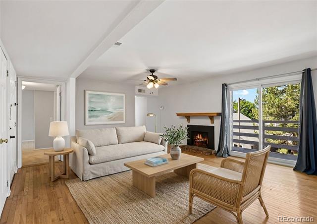 Building Photo - 3141 S Tamarac Dr Unit 301F