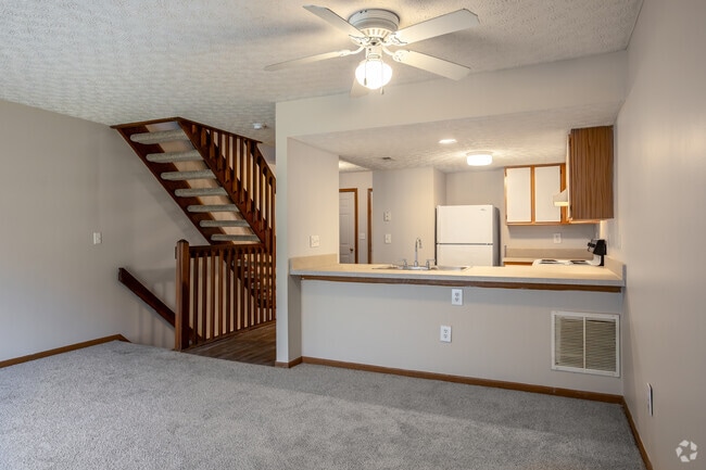 2 BR, 2.5 BA - 1,120 SF (Original) - kitchen