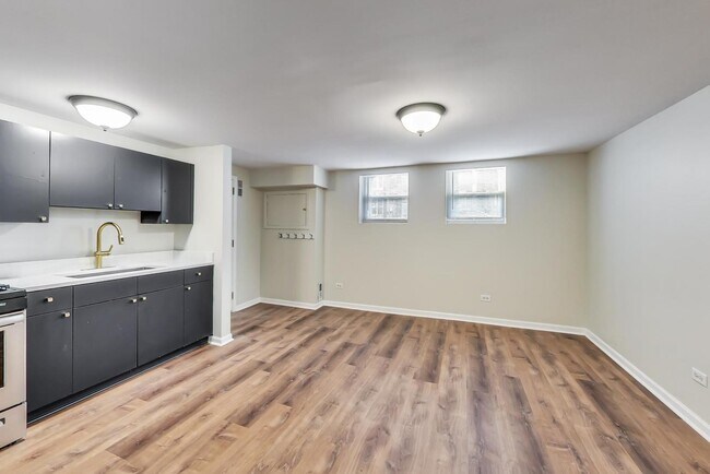 Photo - 1519 N Hudson Ave