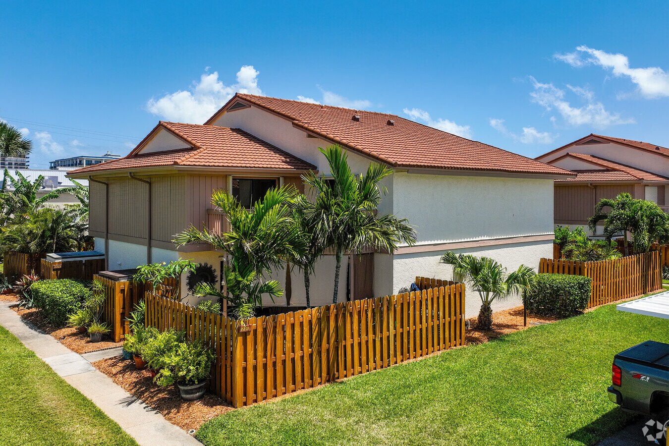 200 S Banana River Blvd Cocoa Beach, FL 32931-5084 - Banana Bay Condominiums