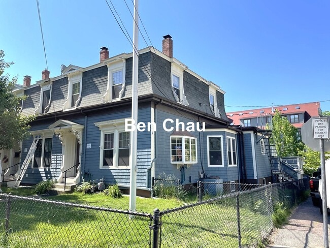 Building Photo - 148 Morrison Ave