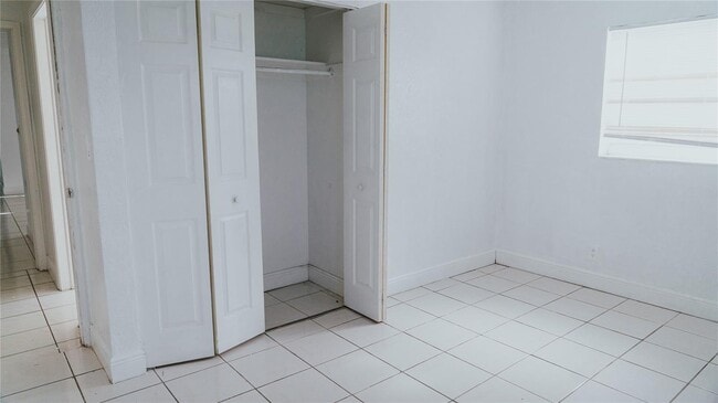 Photo - 6320 SW 10th Ct