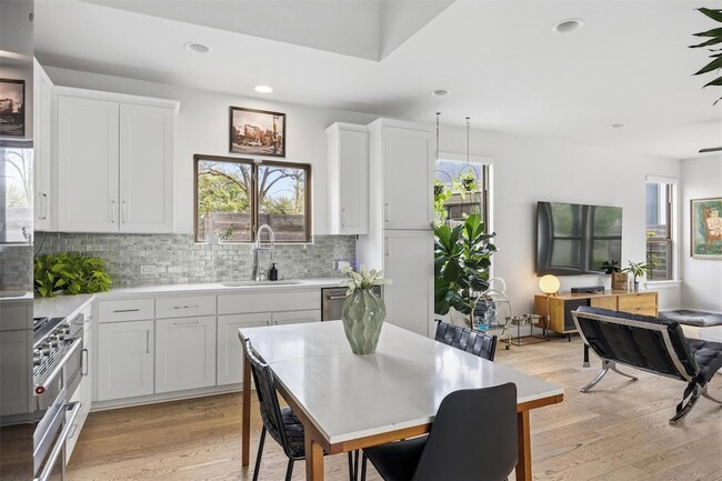 Photo - 4502 Banister Ln