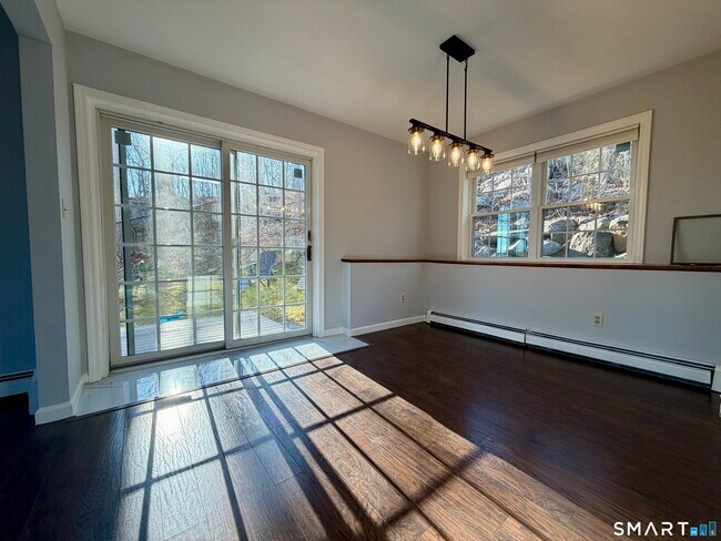 Photo - 154 E Main St Unit A