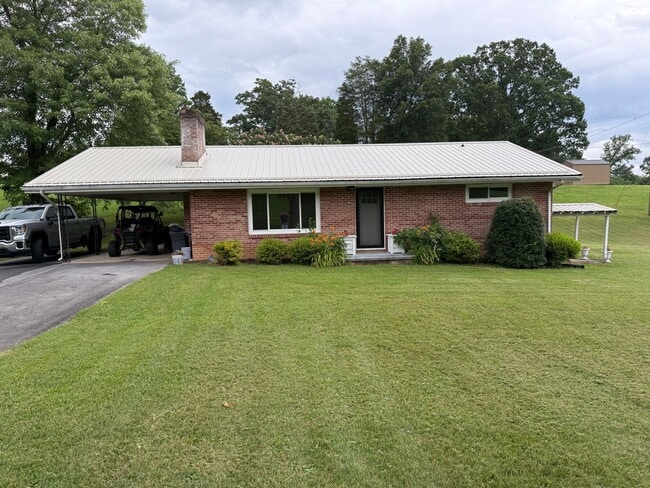 Spotless & Spacious! 3BR Home Near Volunte... - Spotless & Spacious! 3BR Home Near Volunte...