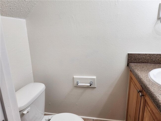 Photo - 44 Carriage Ln