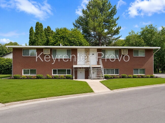 Building Photo - 690 S 500 E Unit 1