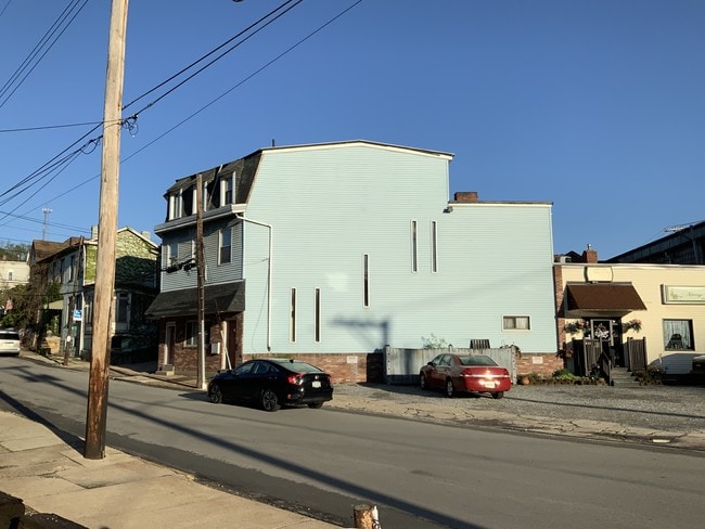 Photo - 31 Freeport St Unit 3