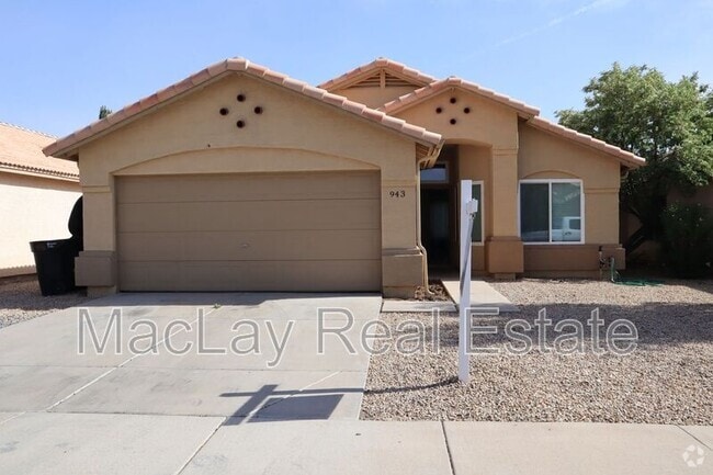 Building Photo - 943 E Carla Vista Pl Rental