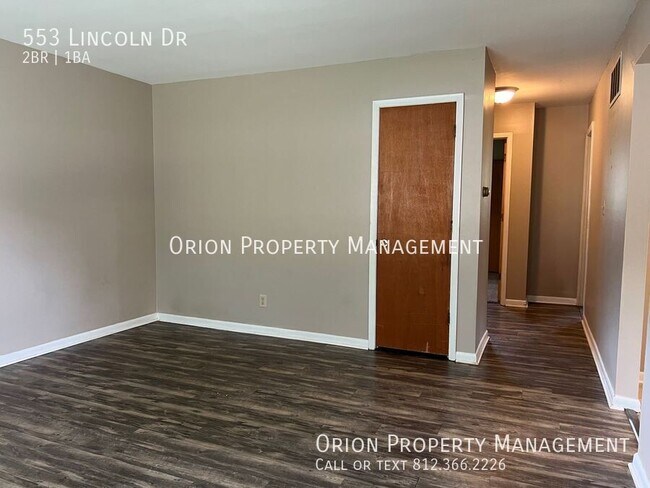 Photo - 553 Lincoln Dr