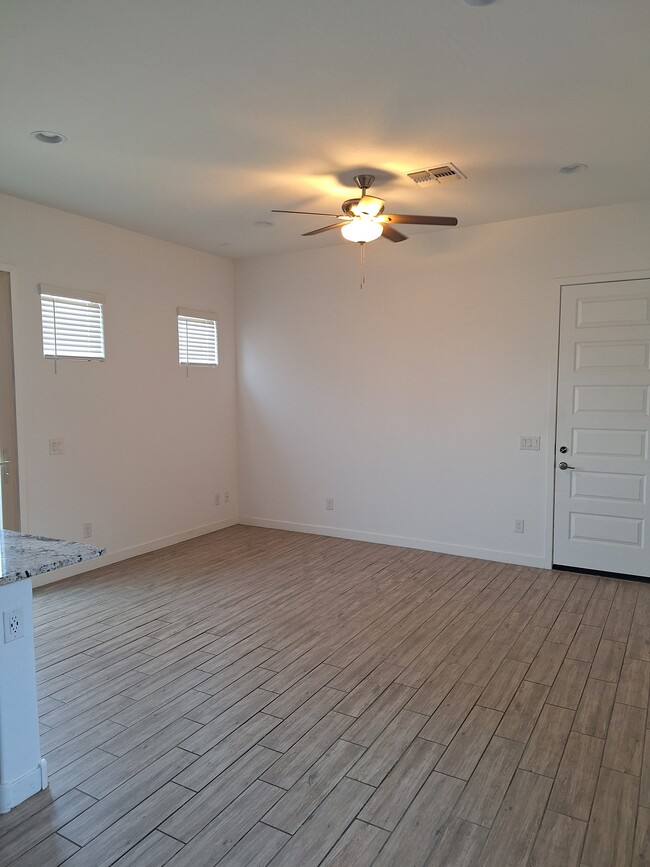 Photo - 24426 N 163rd Dr