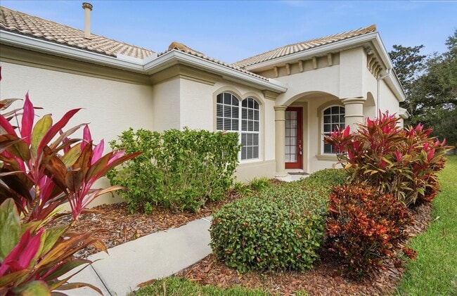 Photo - 6055 Wingspan Way