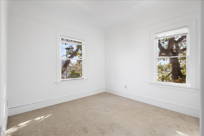 Photo - PARK AVE 1143-1149 Unit 1147