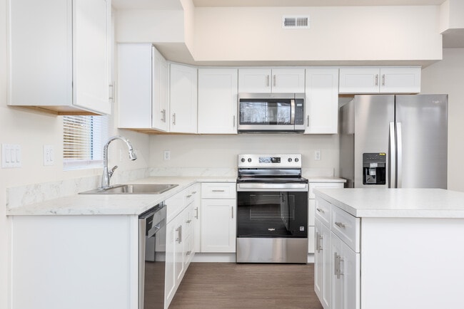 Photo - 20 S Volland St