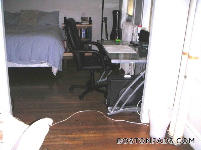 Photo - 360 Riverway Unit 15