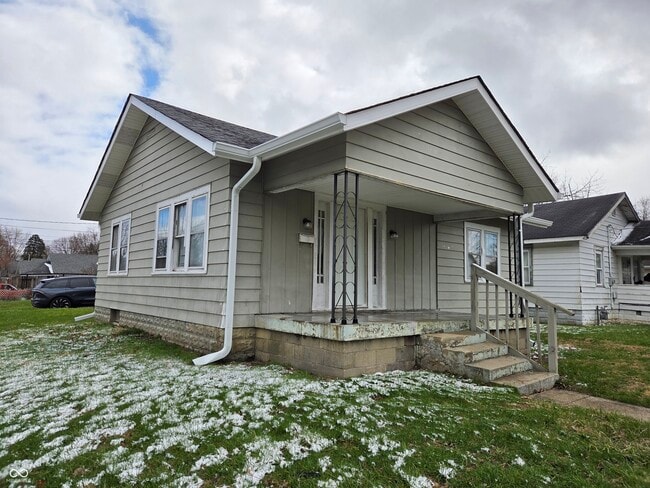 Photo - 2002 Arrow Ave