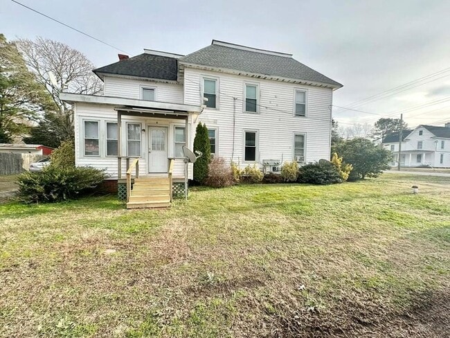 Building Photo - 19385 Main St